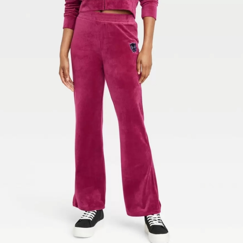 New! Women's Marvel Wakanda Forever Velour Graphic Lounge Pants - Berry Red M